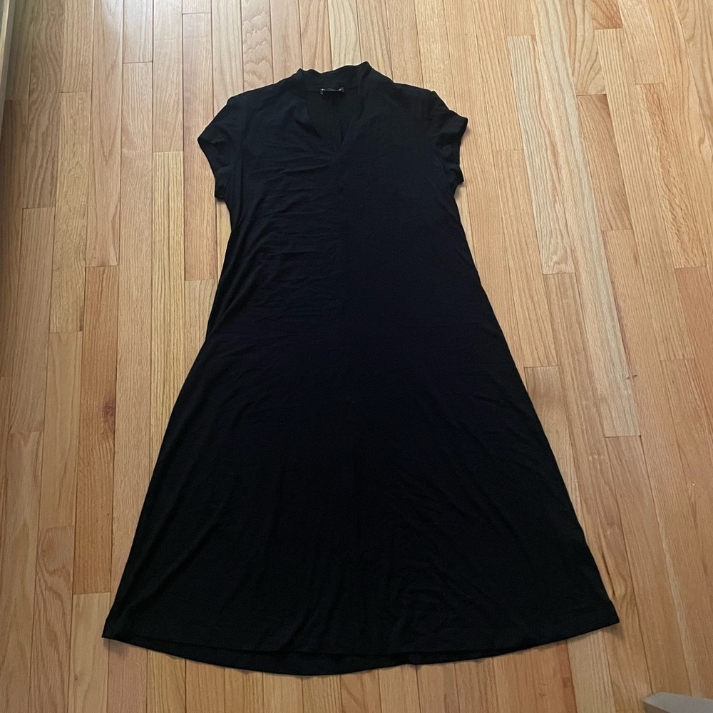 Eileen Fisher Black V Neck Sleevless Dress Size Small